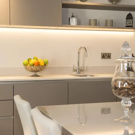 Hotel Roundthorn & Luxury