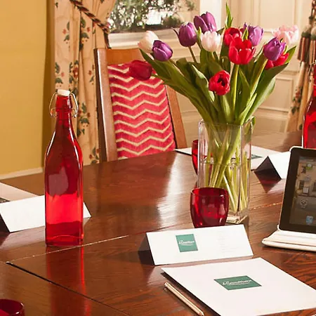 Hotel Roundthorn & Luxury