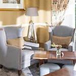 Roundthorn & Luxury מלון