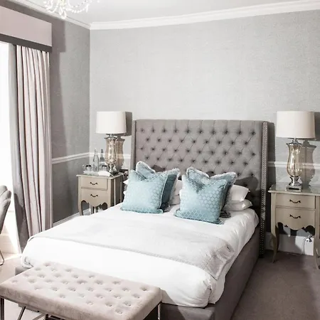 Roundthorn & Luxury