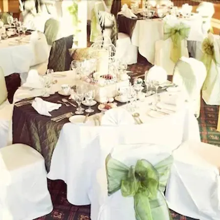 Roundthorn & Luxury Ξενοδοχείο 5*