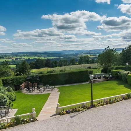 Hotell Roundthorn & Luxury