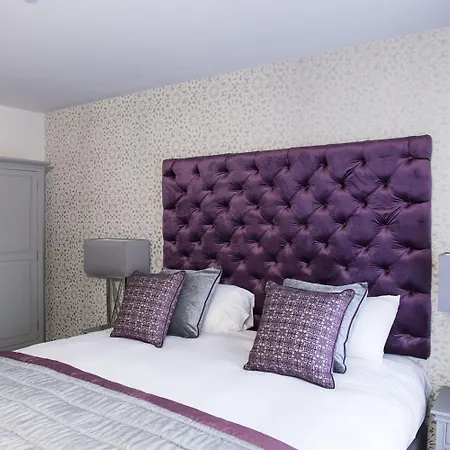 Szálloda Roundthorn & Luxury 5*