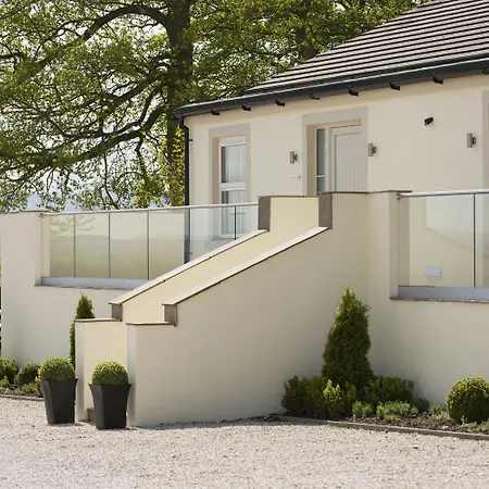 Roundthorn & Luxury