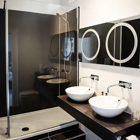 Roundthorn & Luxury Penrith