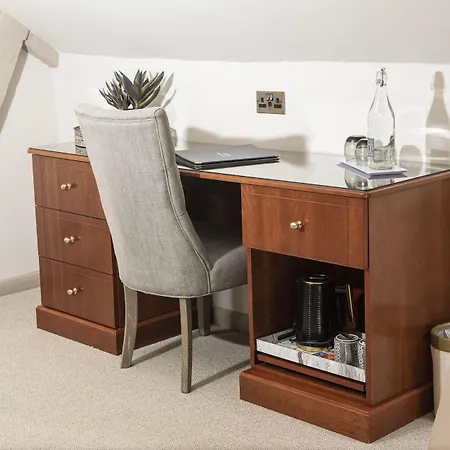 Roundthorn & Luxury Hotell