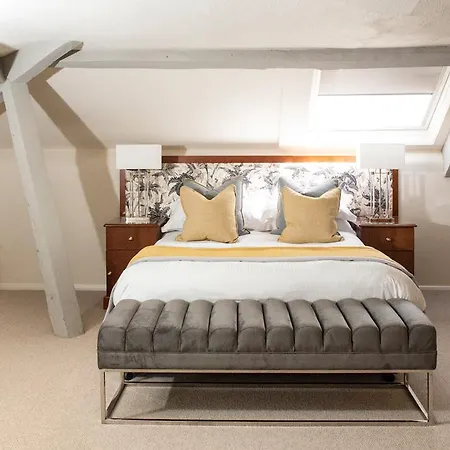 Roundthorn & Luxury Penrith