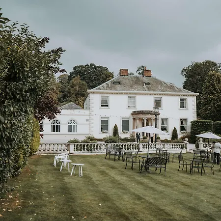 Roundthorn & Luxury Hotel