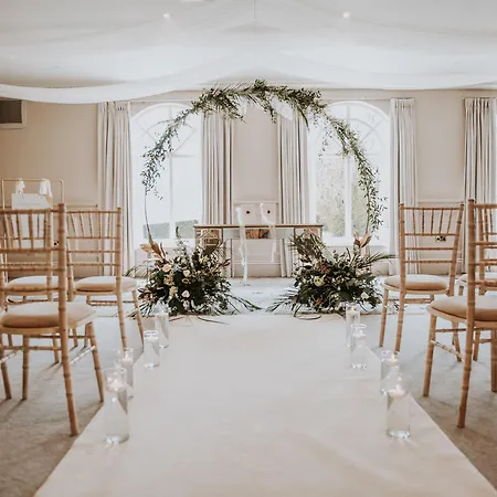 Hotel Roundthorn & Luxury