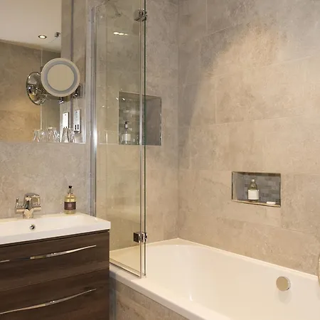 Roundthorn & Luxury 5* Penrith