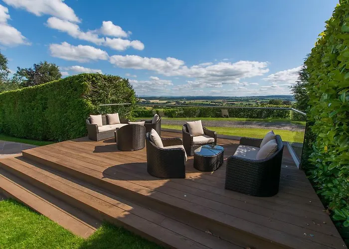 Roundthorn & Luxury 5*