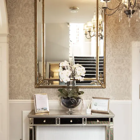 Roundthorn & Luxury 호텔 5*