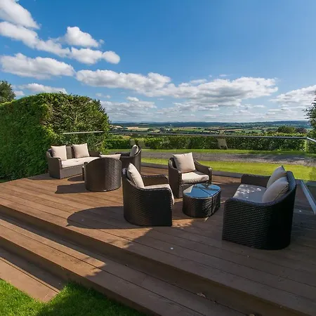 Roundthorn & Luxury 5*