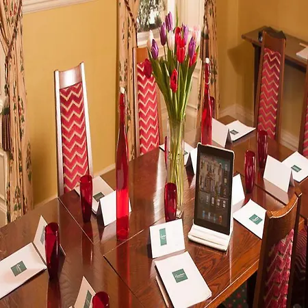 Roundthorn & Luxury 5* 펜리스