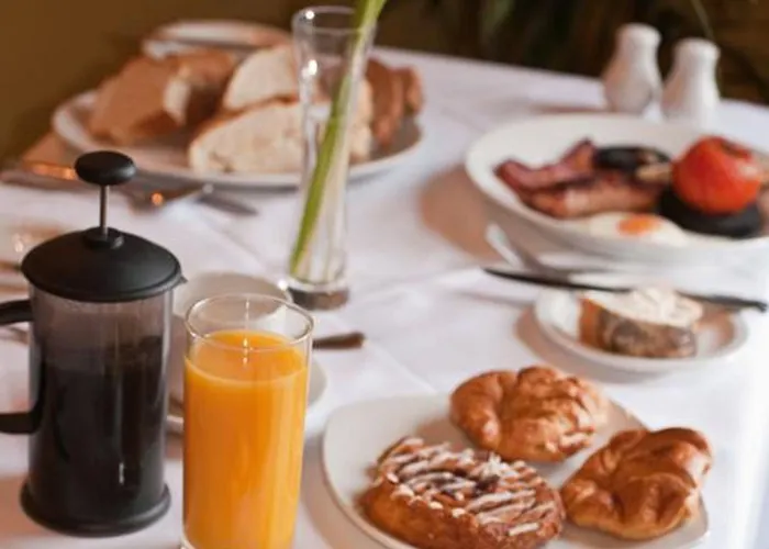 Roundthorn & Luxury Hotel 5*