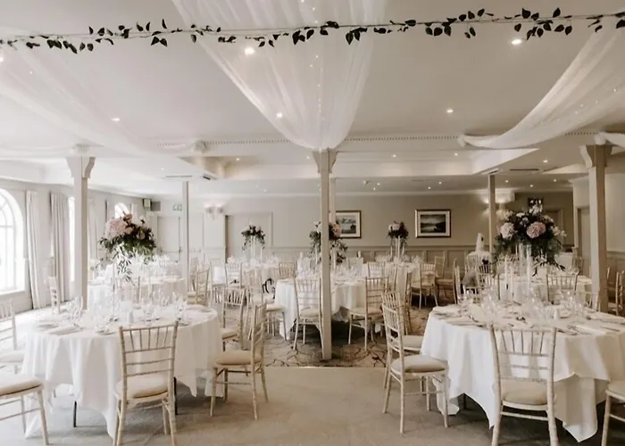 Hotel Roundthorn & Luxury