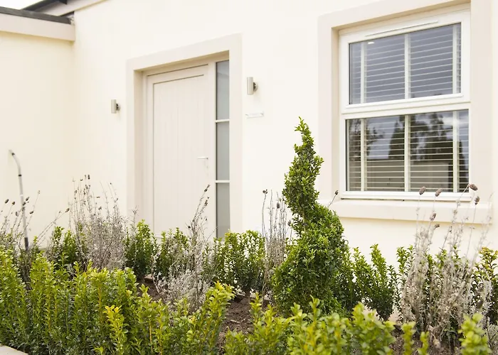 Roundthorn & Luxury Hotel 5*